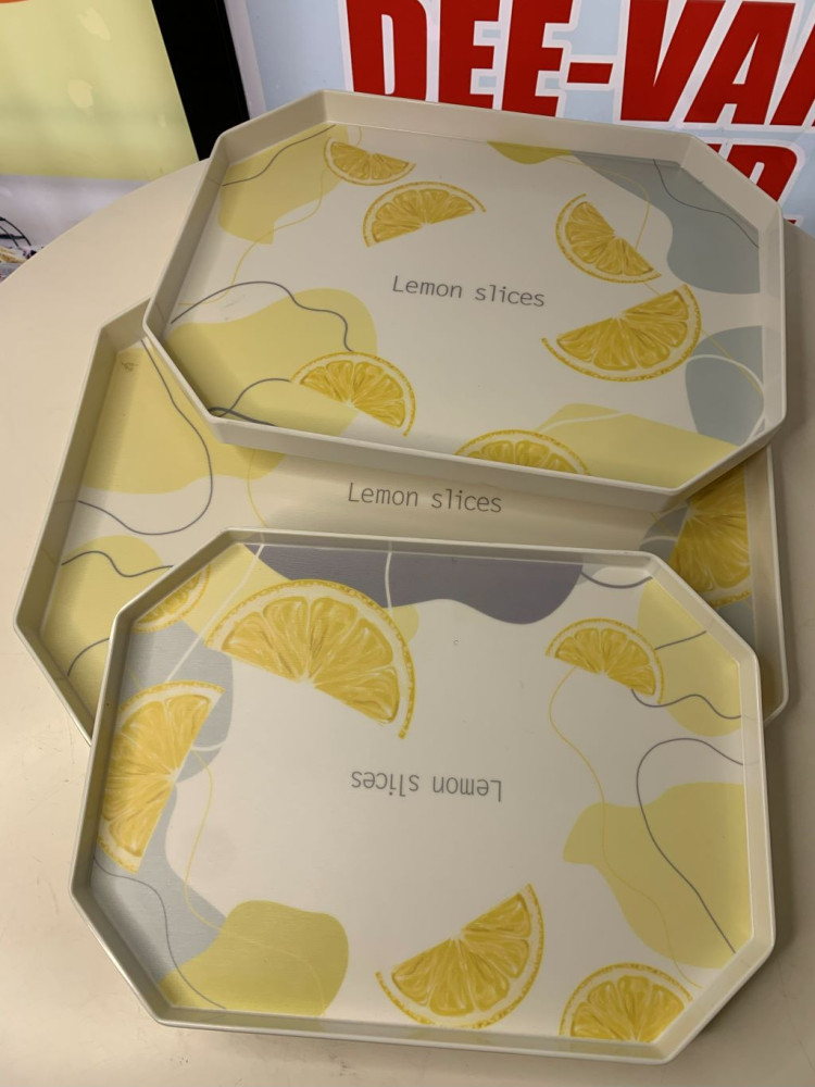 BIG LEMON SLICES