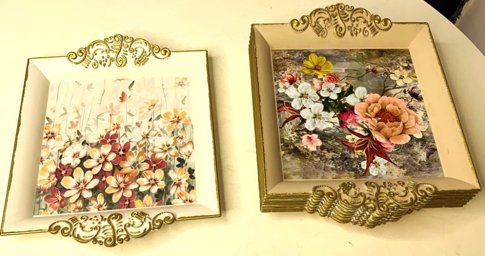 PORTABLE SERVING TRAY