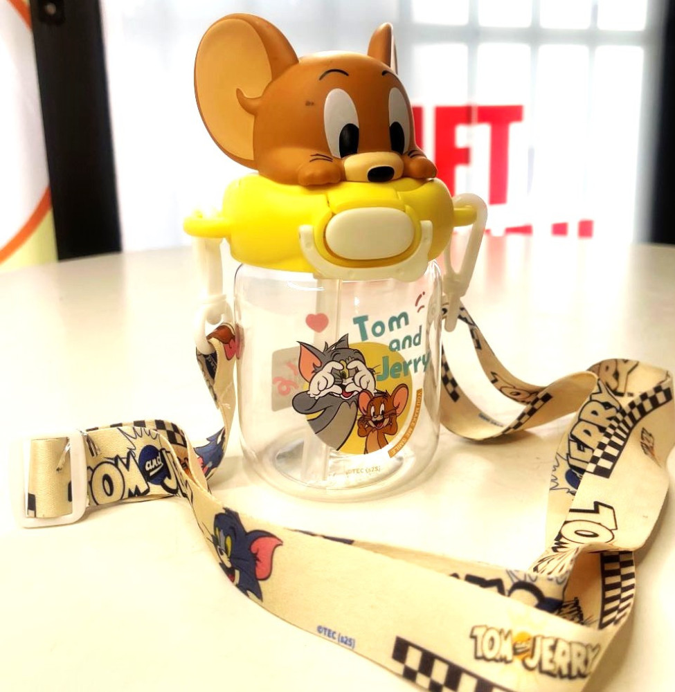 TOM & JERRY WATER BOTTLE